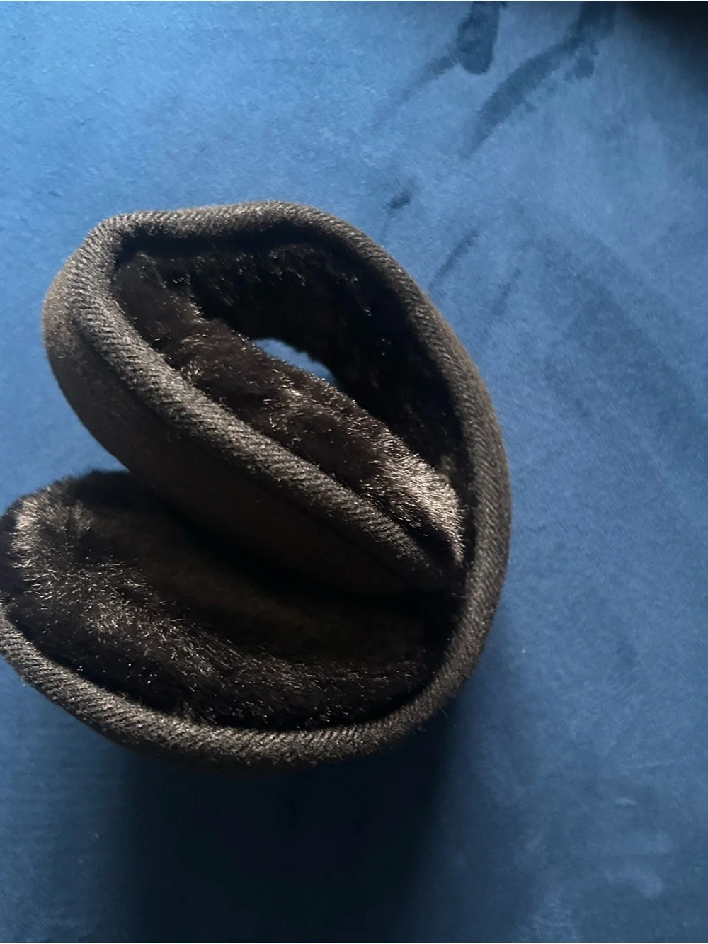 Men's Black Faux-Fur Lined Beanie Hat
